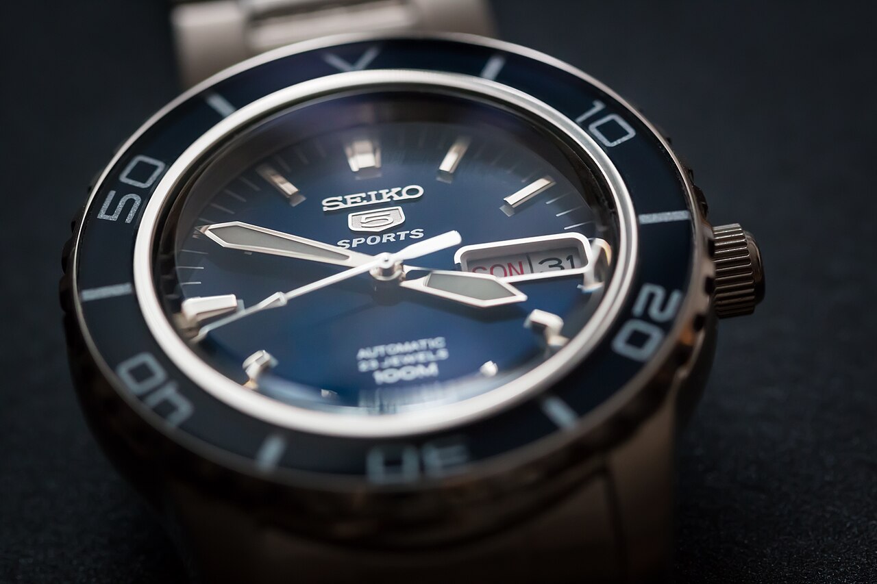 Seiko 5 Sports SRPD55